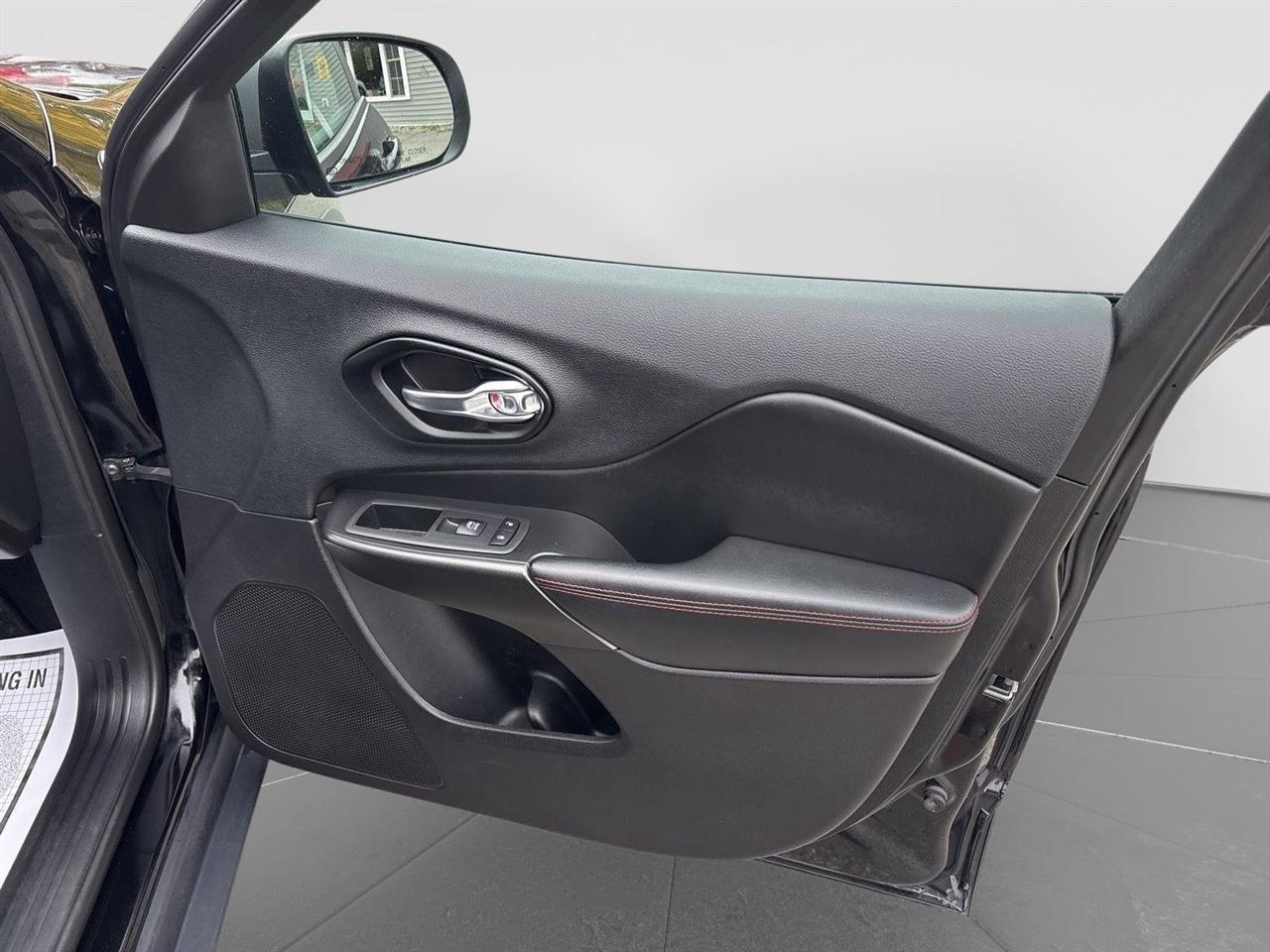 Jeep Cherokee Trailhawk 4WD 2021