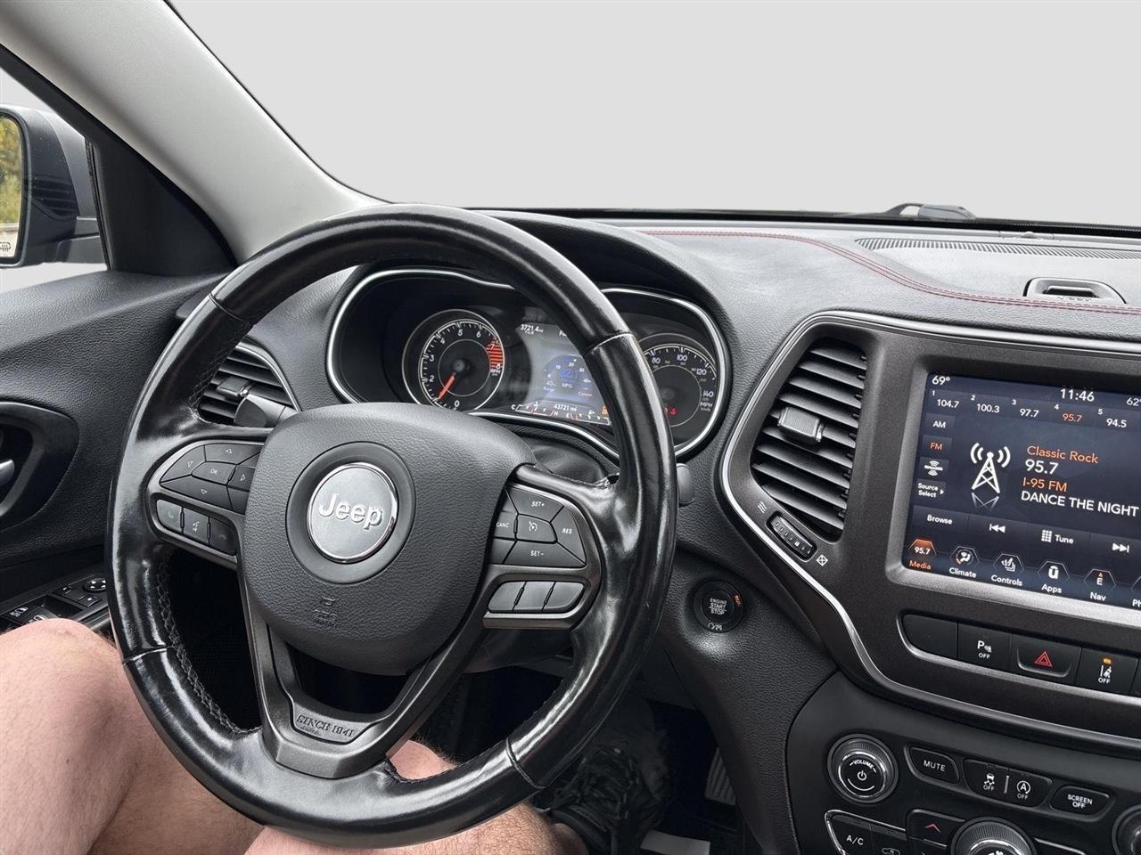 Jeep Cherokee Trailhawk 4WD 2021