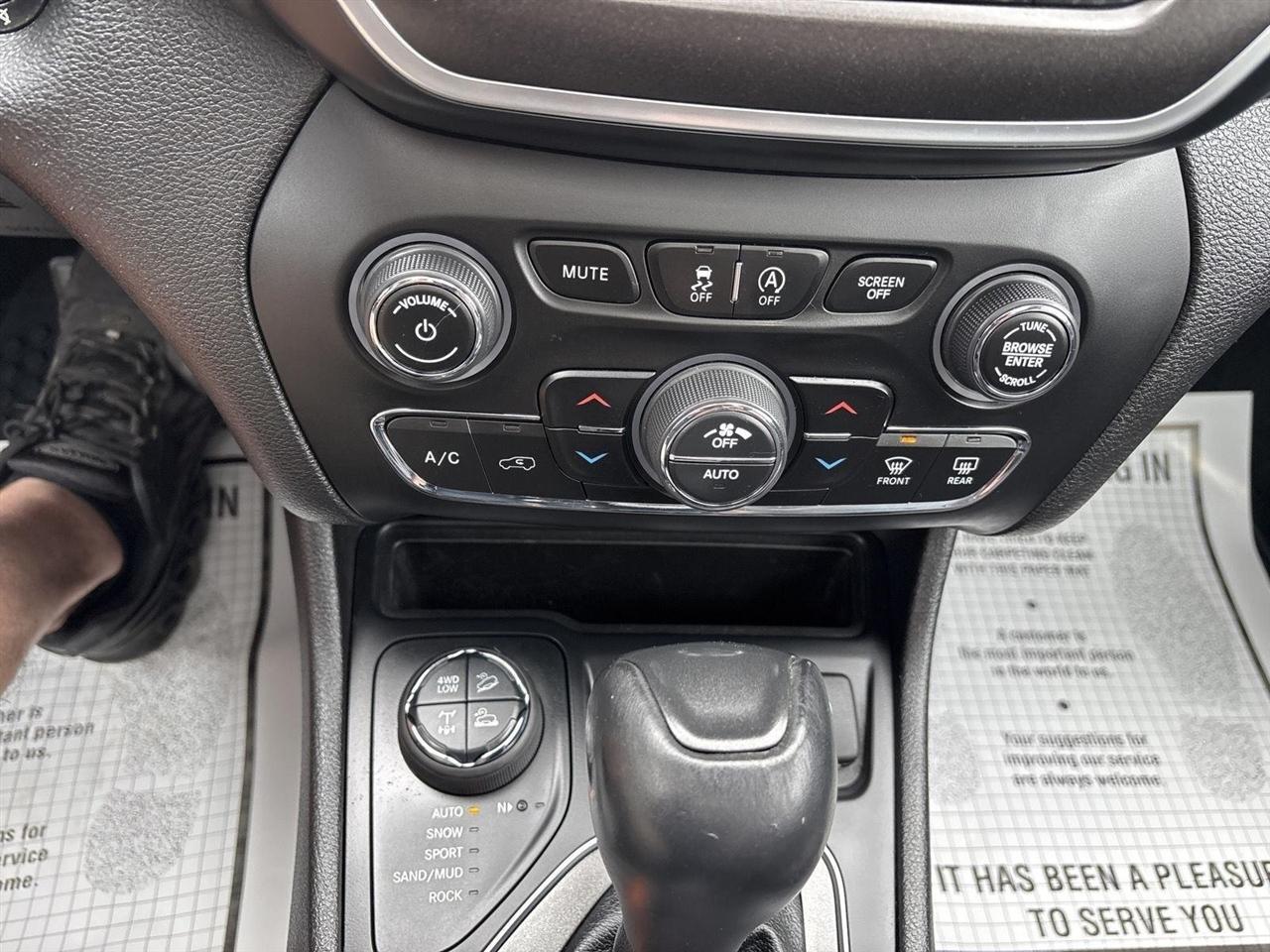Jeep Cherokee Trailhawk 4WD 2021