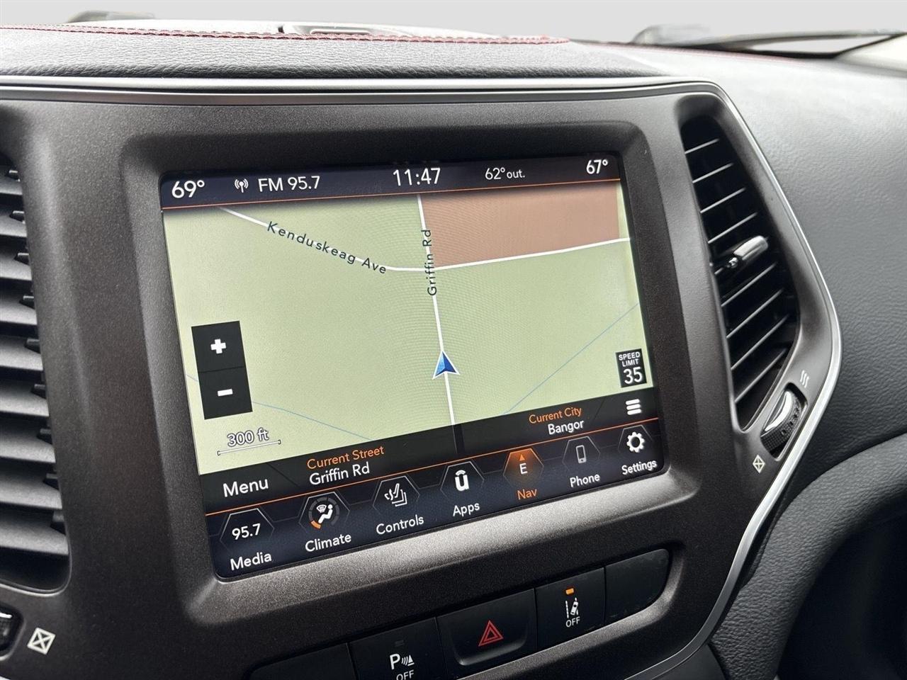 Jeep Cherokee Trailhawk 4WD 2021
