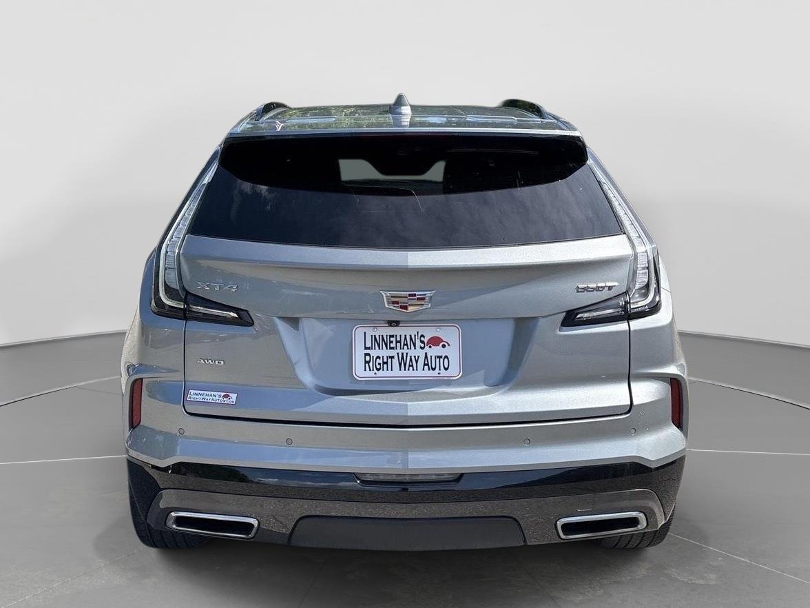 Cadillac XT4 Sport AWD 2024