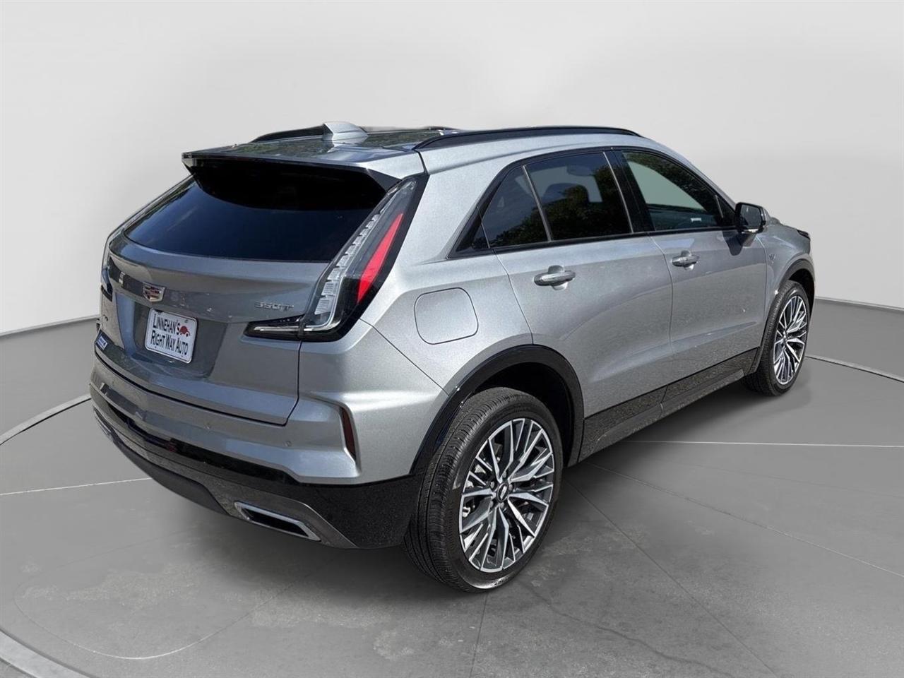 Cadillac XT4 Sport AWD 2024