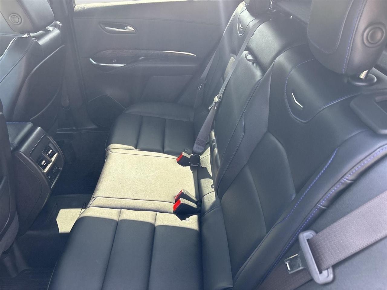 Cadillac XT4 Sport AWD 2024