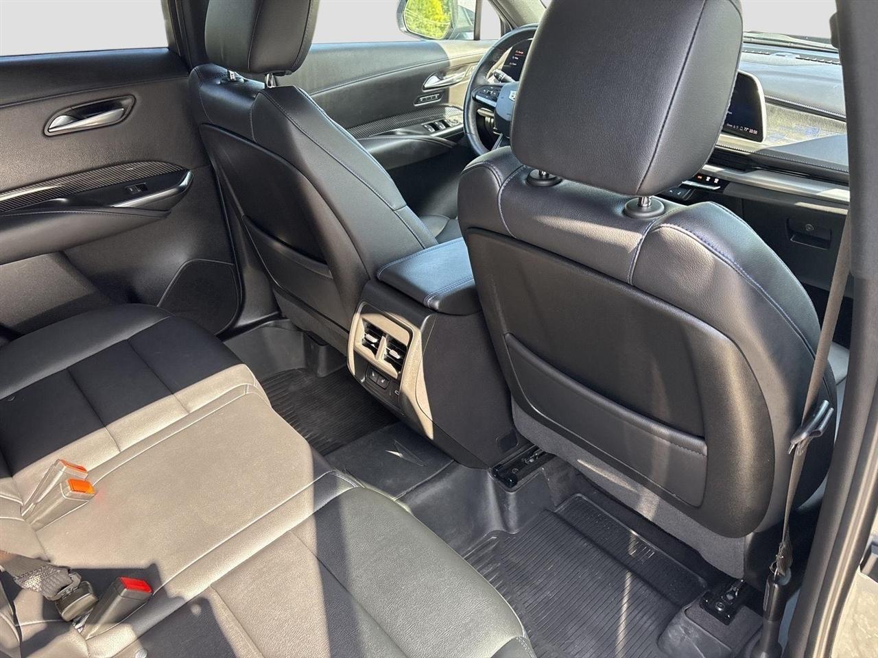 Cadillac XT4 Sport AWD 2024