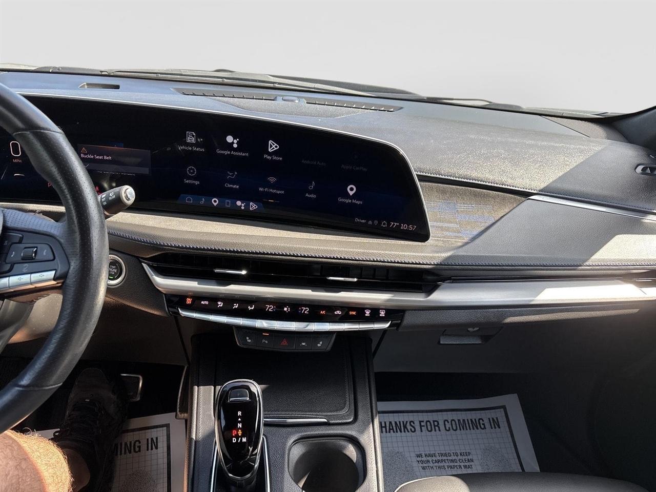 Cadillac XT4 Sport AWD 2024