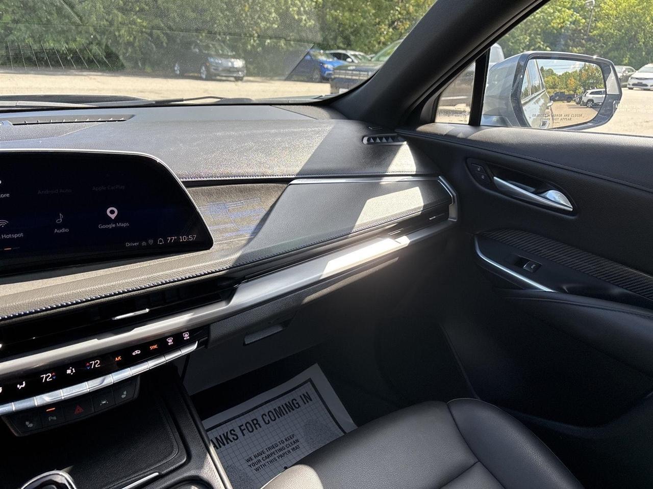 Cadillac XT4 Sport AWD 2024