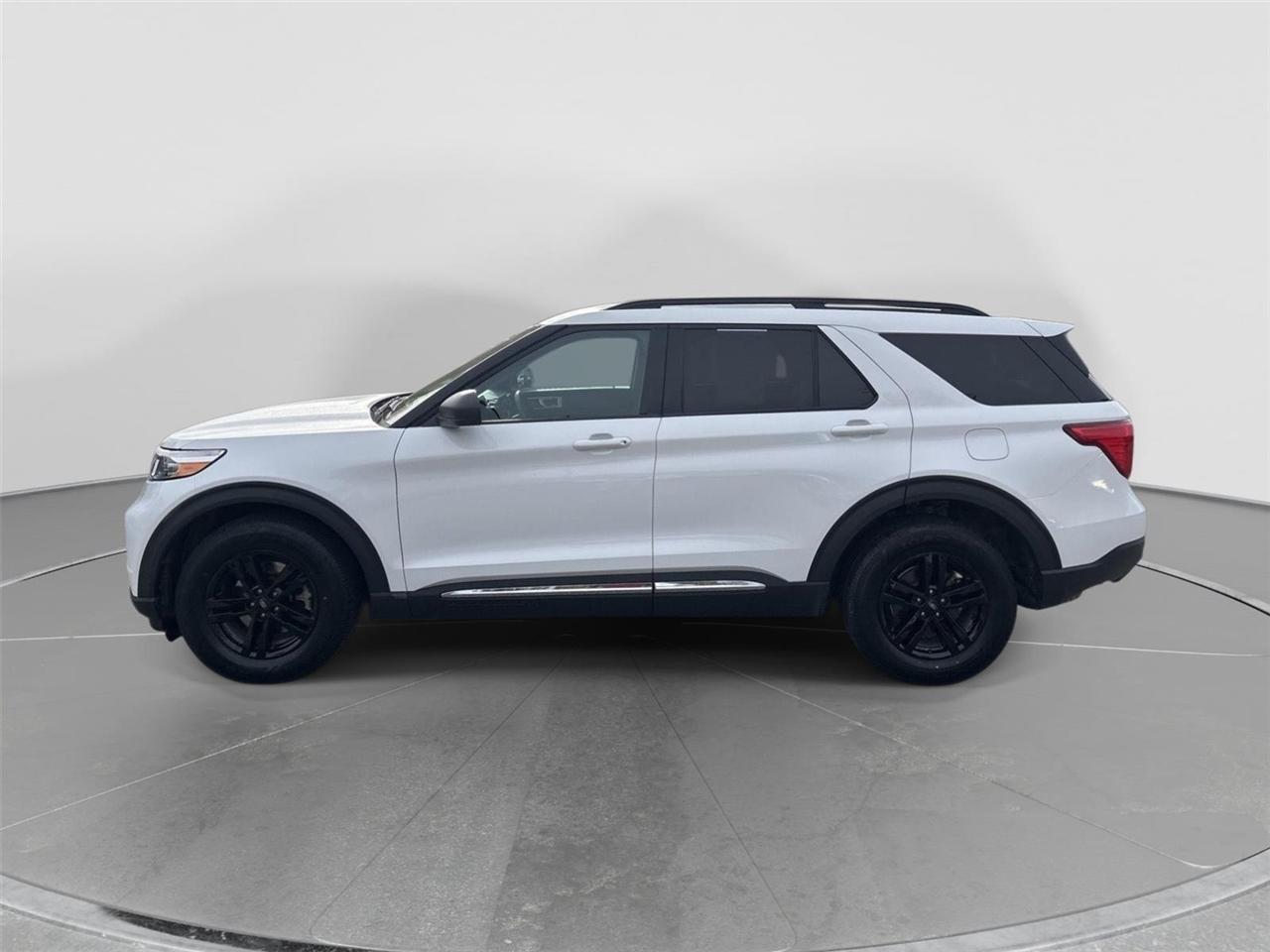 Ford Explorer XLT AWD 2023
