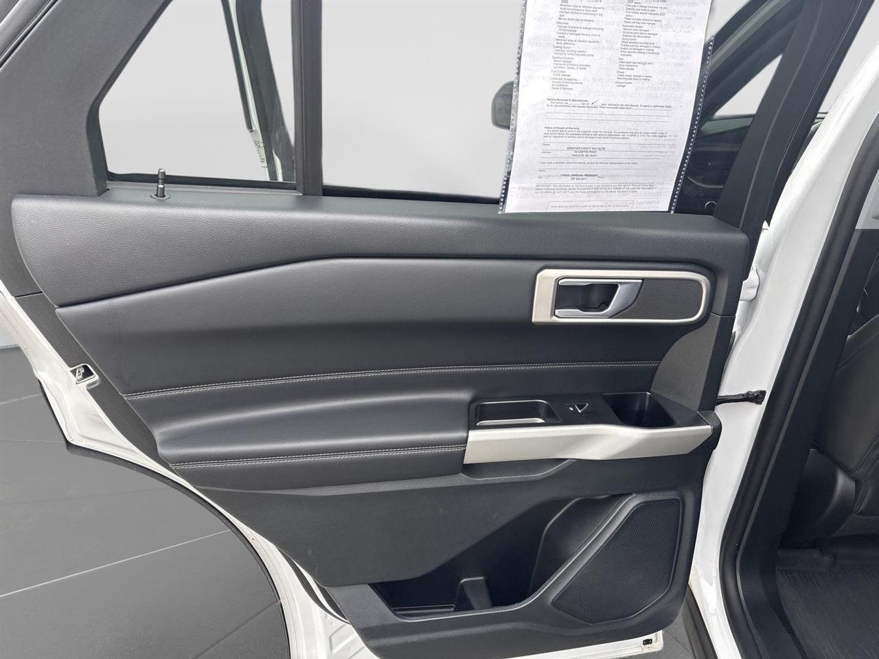 Ford Explorer XLT AWD 2023