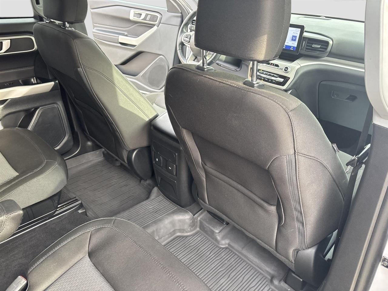 Ford Explorer XLT AWD 2023