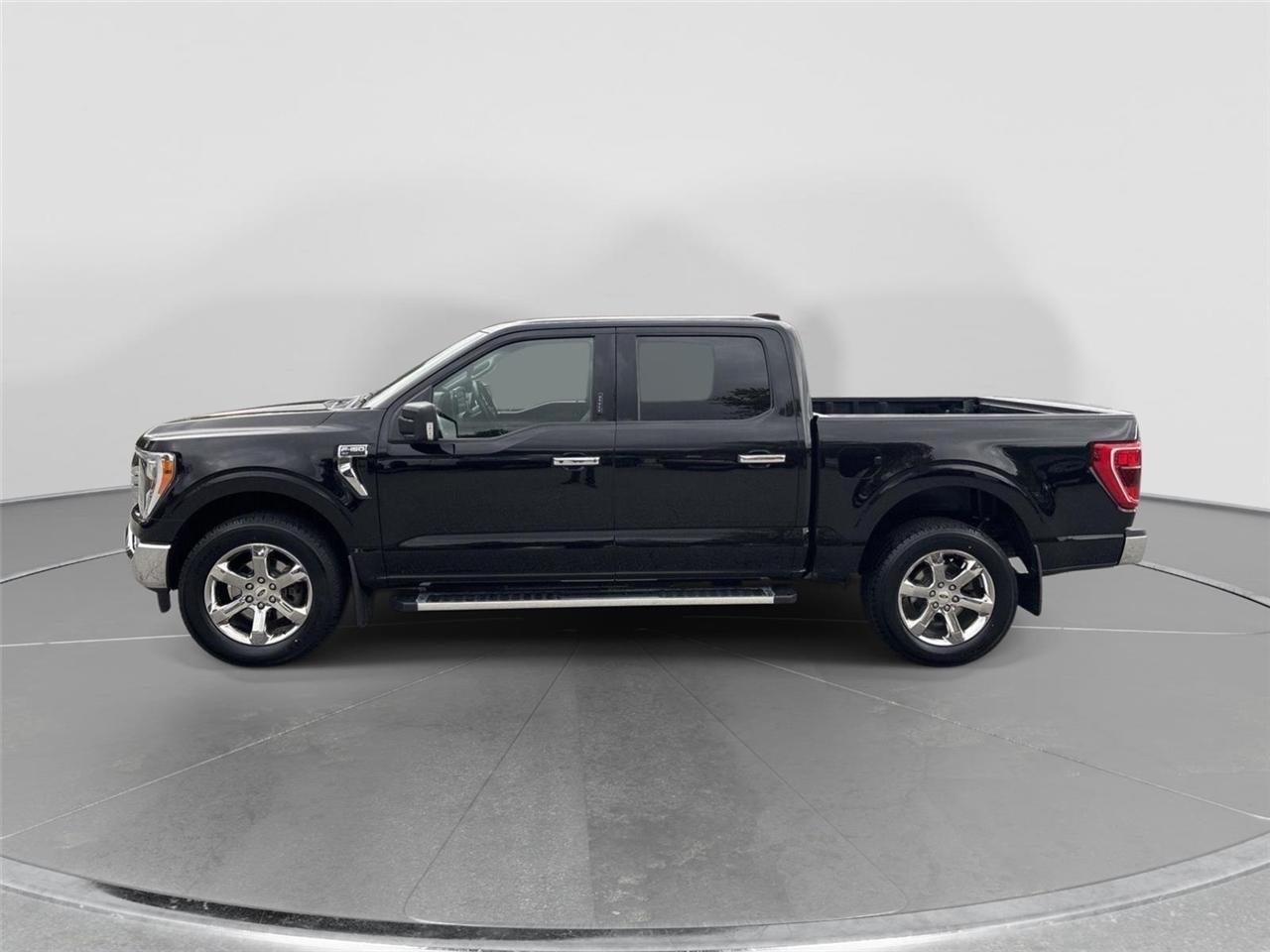 Ford F-150 XLT SuperCrew 5.5-ft. Bed 4WD 2023