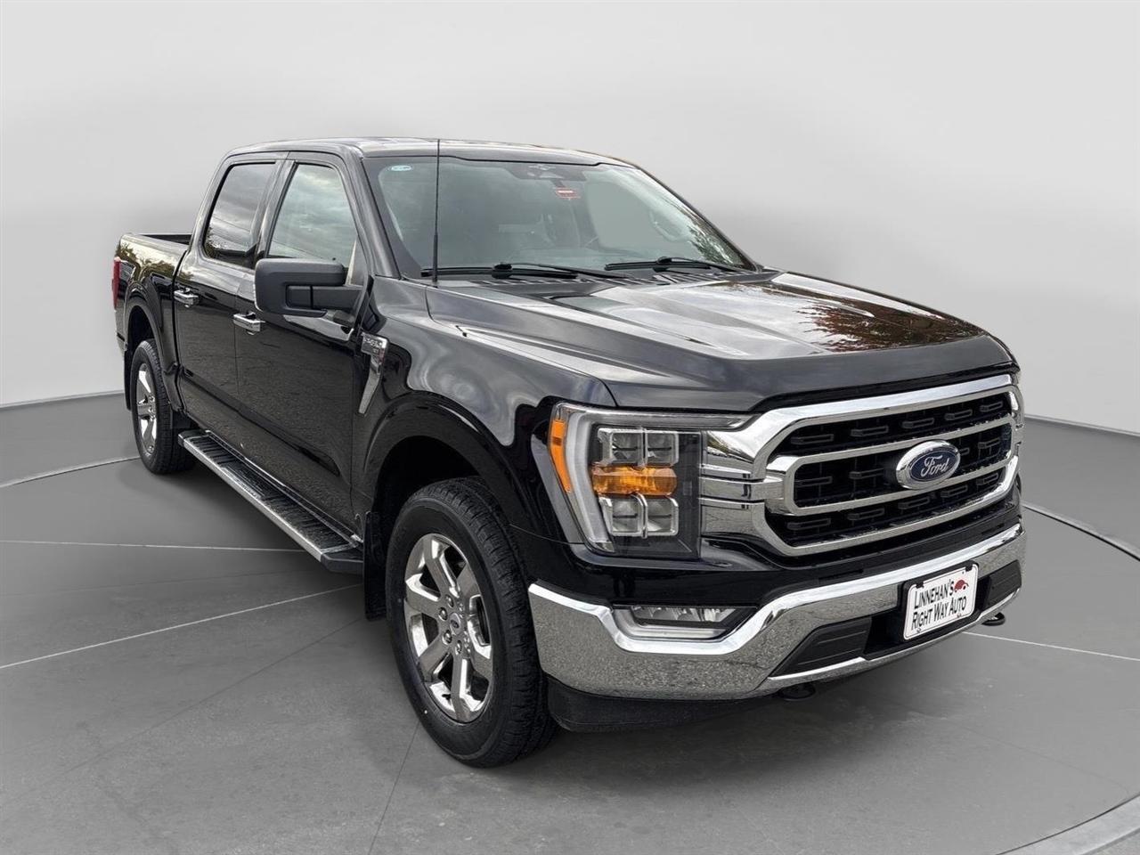 Ford F-150 XLT SuperCrew 5.5-ft. Bed 4WD 2023