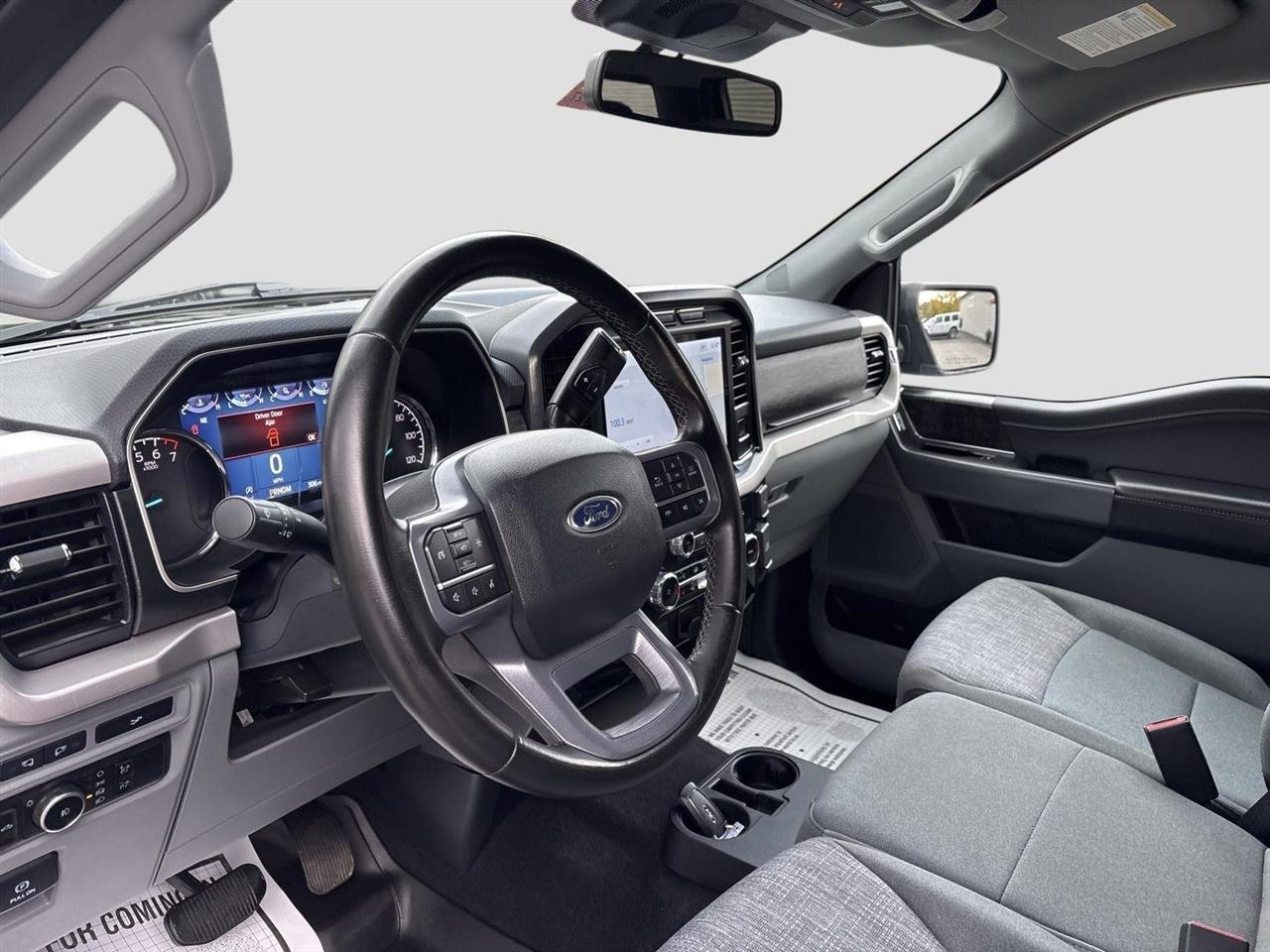 Ford F-150 XLT SuperCrew 5.5-ft. Bed 4WD 2023