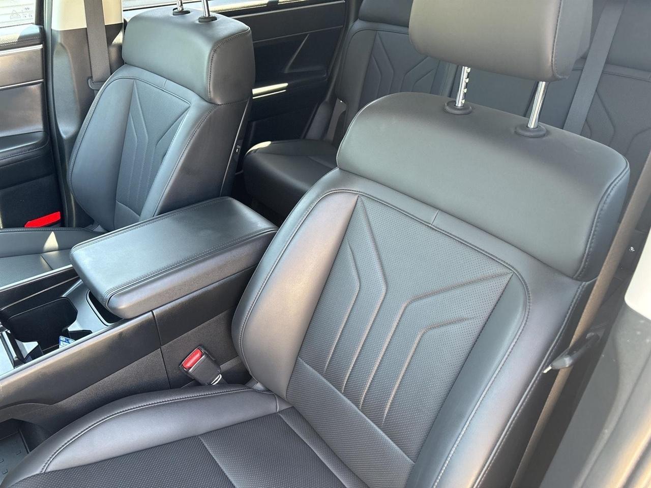 Hyundai Santa Fe SEL AWD 2026