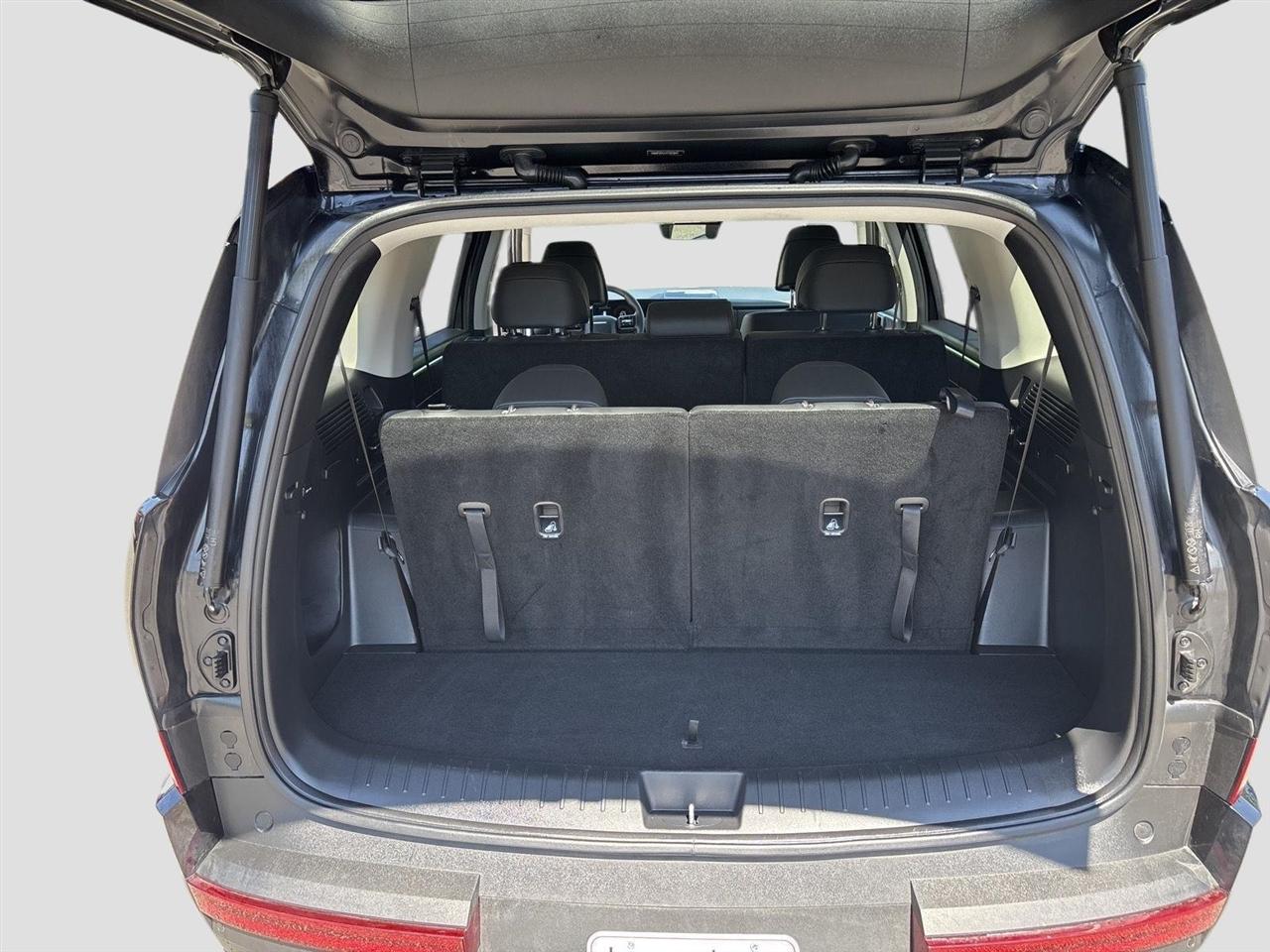 Hyundai Santa Fe SEL AWD 2026