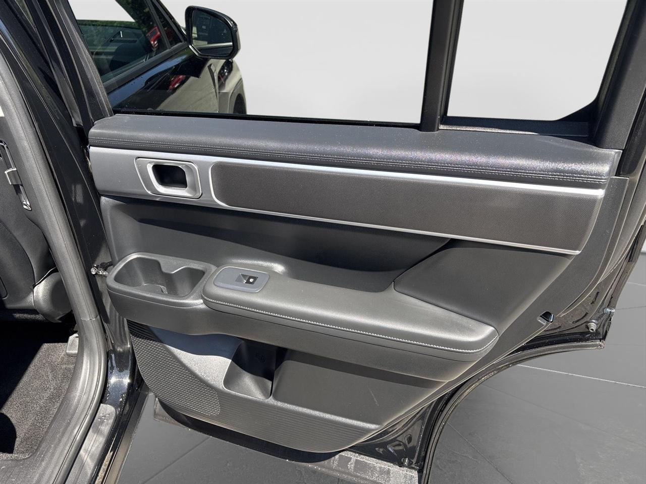 Hyundai Santa Fe SEL AWD 2026