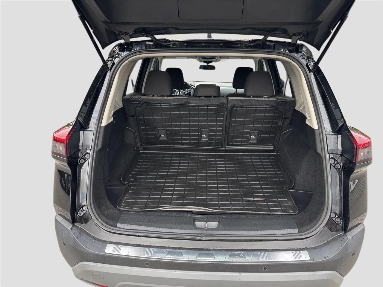 Nissan Rogue SV AWD 2022
