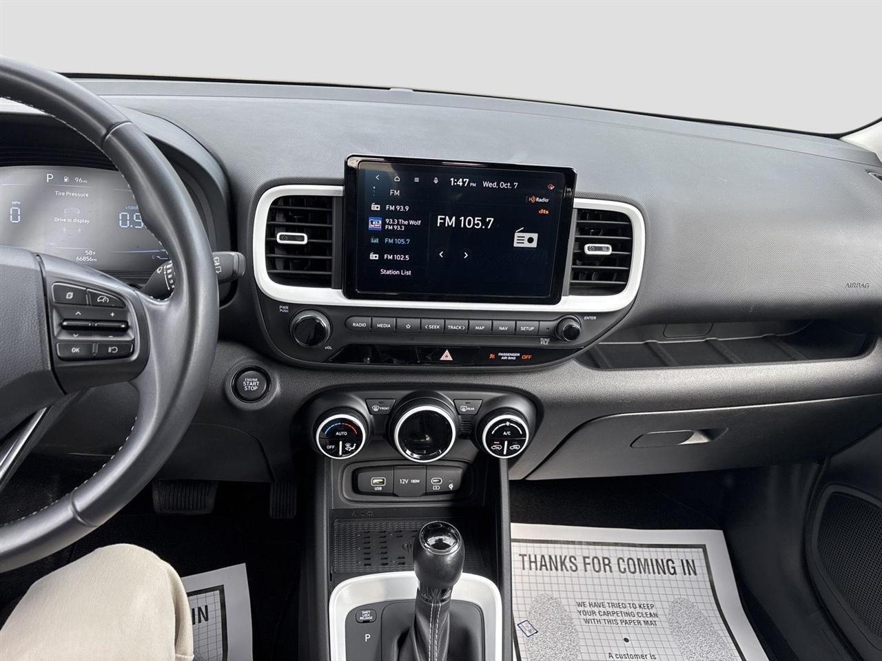 Hyundai Venue SEL 2023