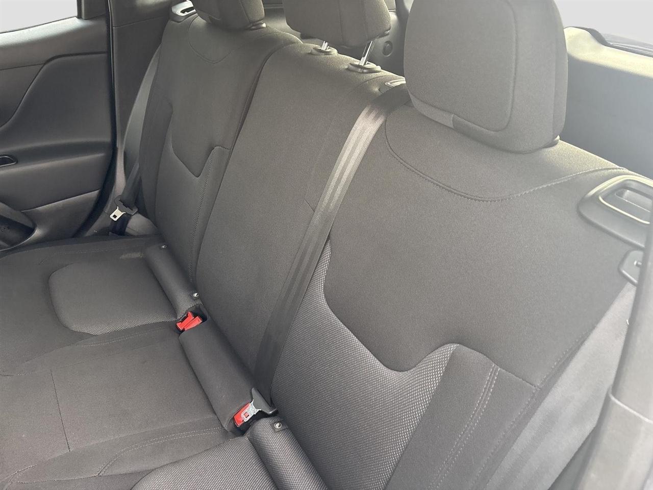 Jeep Renegade Latitude 2023