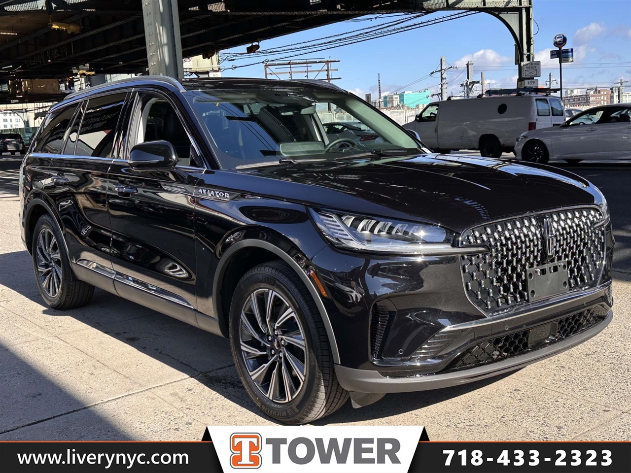 2025 Lincoln Aviator 