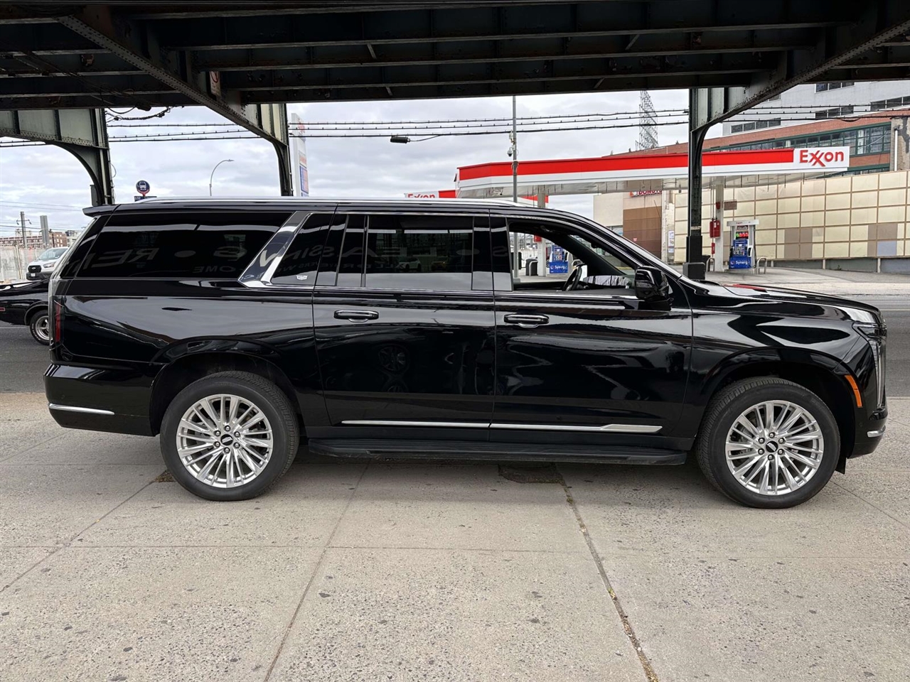 Cadillac Escalade  2025