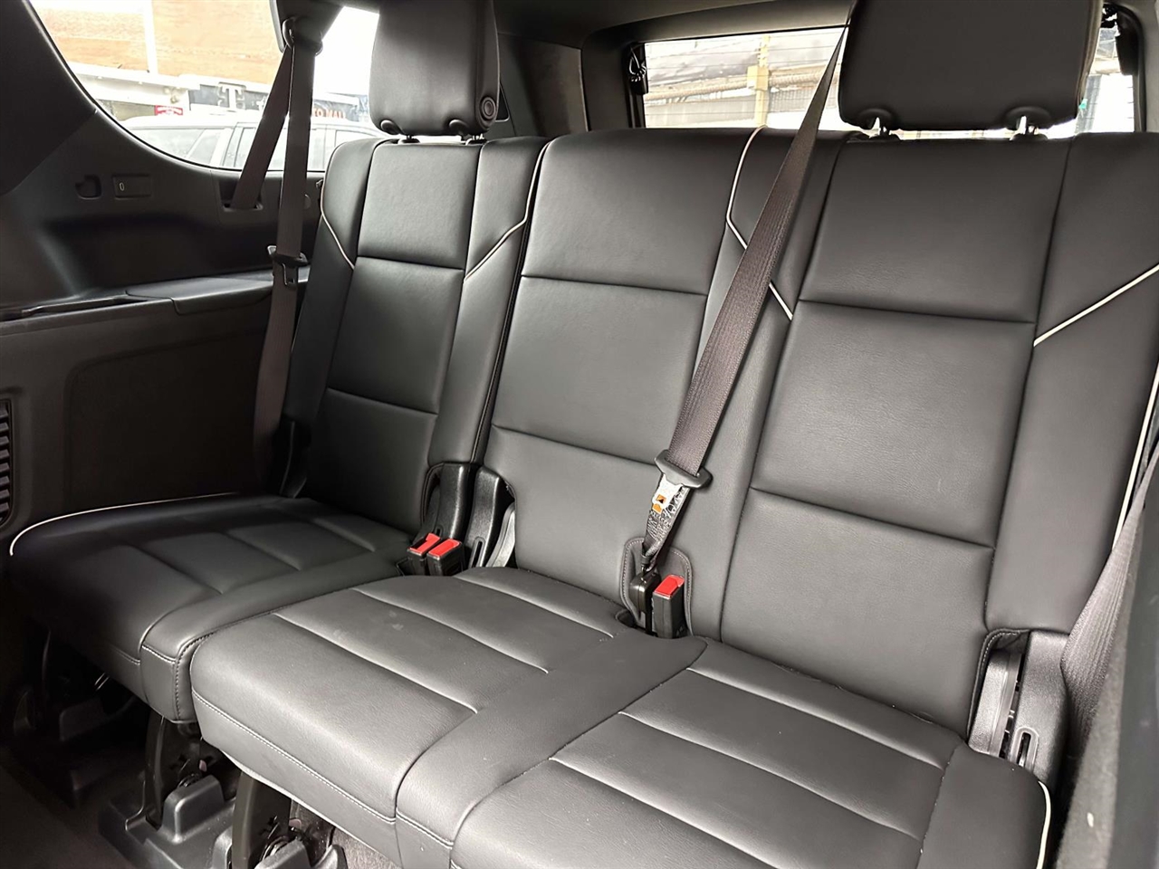 Cadillac Escalade  2025