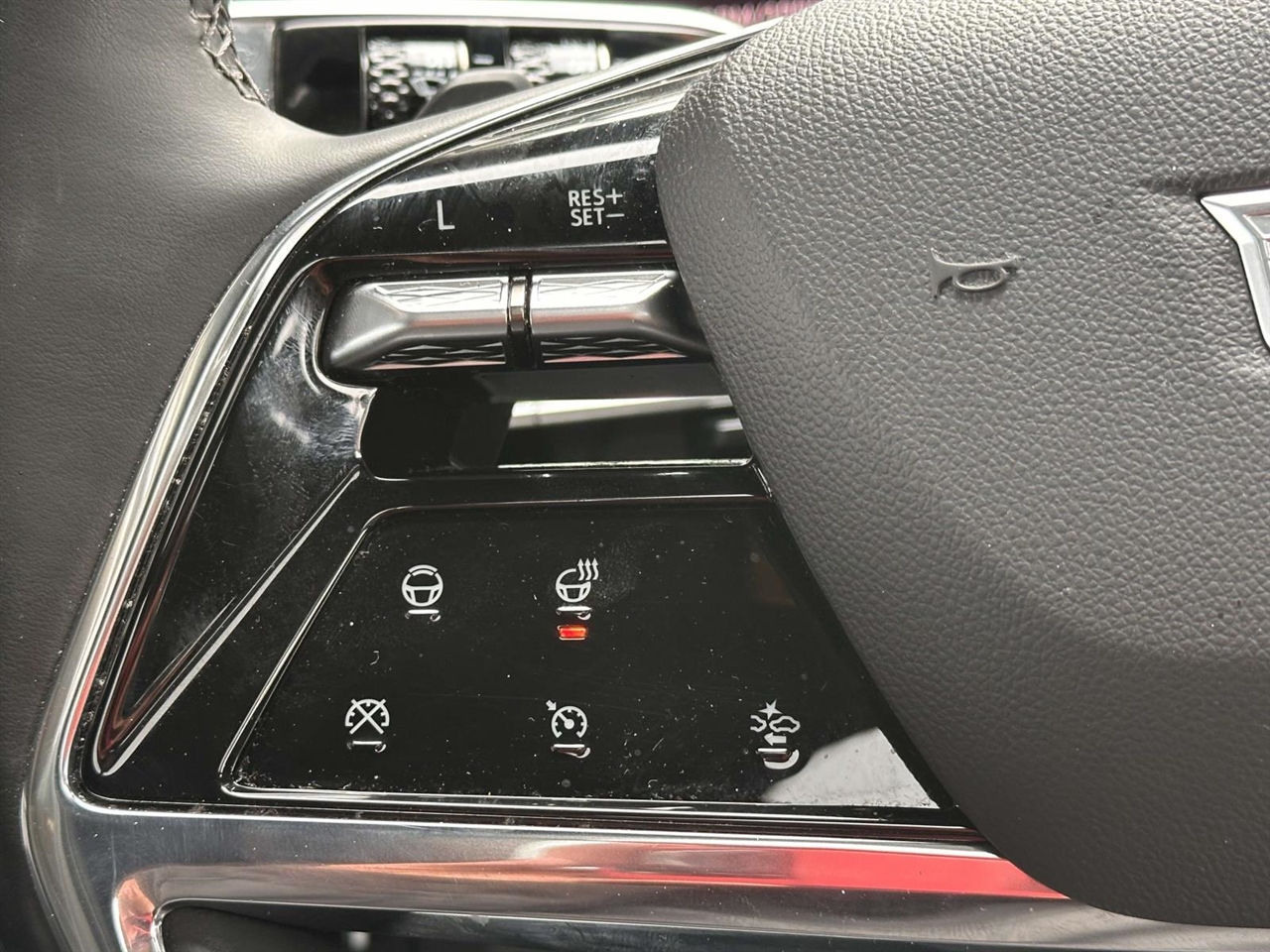 Cadillac Escalade  2025