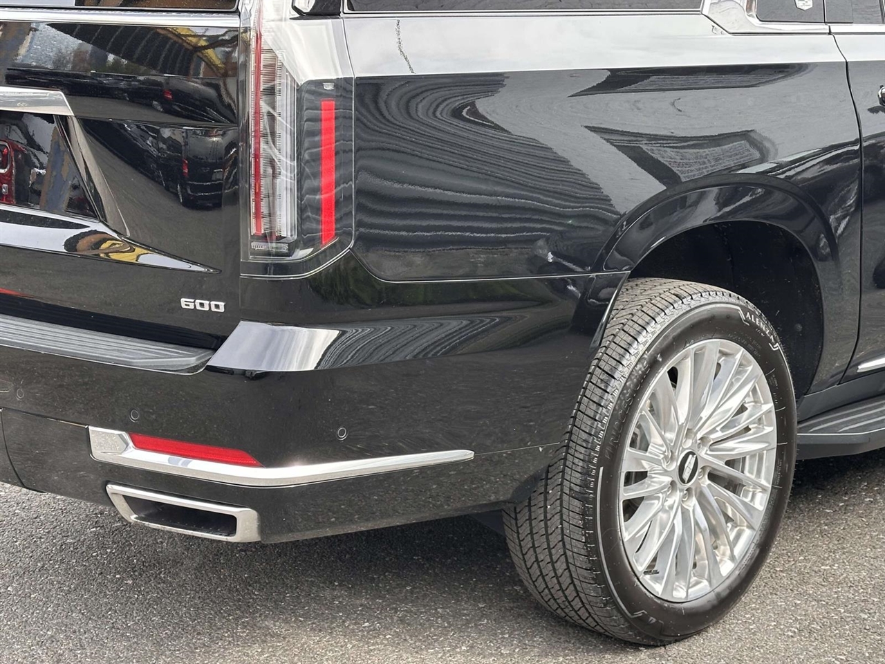 Cadillac Escalade  2025