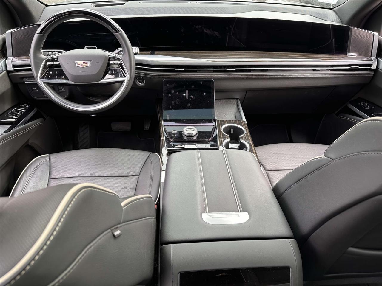 2025 Cadillac Escalade 