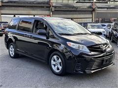 2020 Toyota Sienna 
