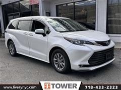 2024 Toyota Sienna 