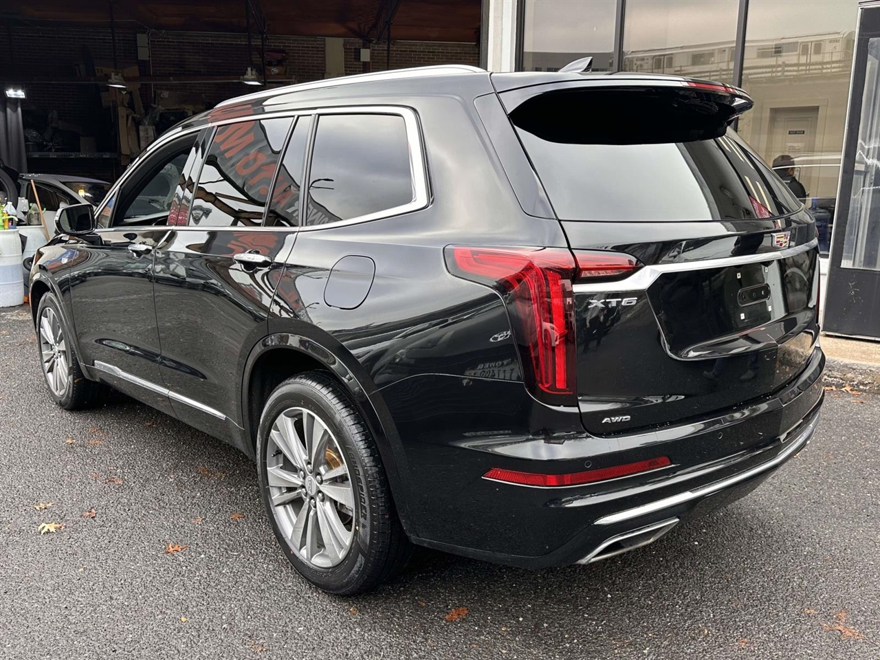 2022 Cadillac XT6 Premium Luxury photo 3