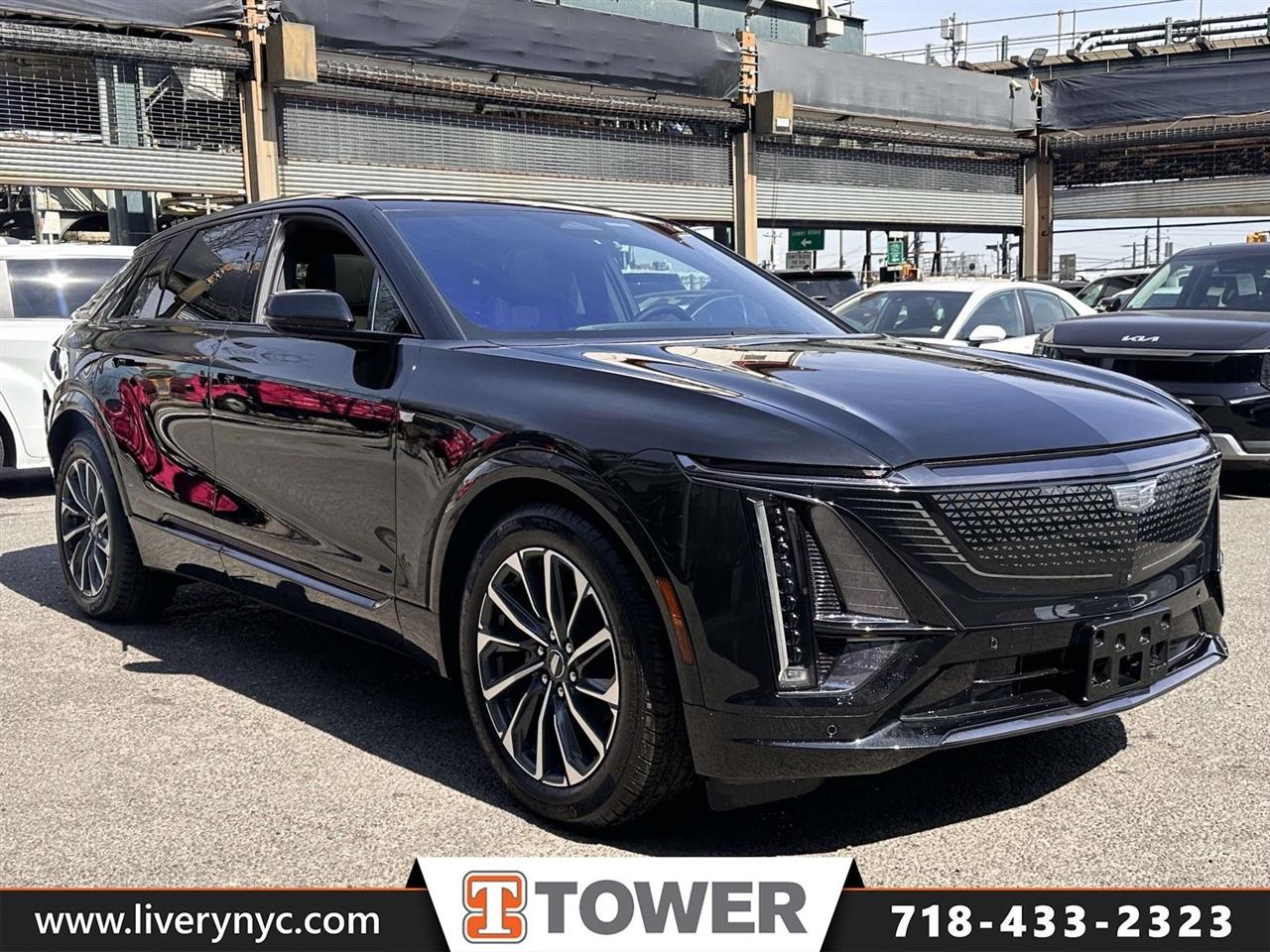 2025 Cadillac Lyriq 