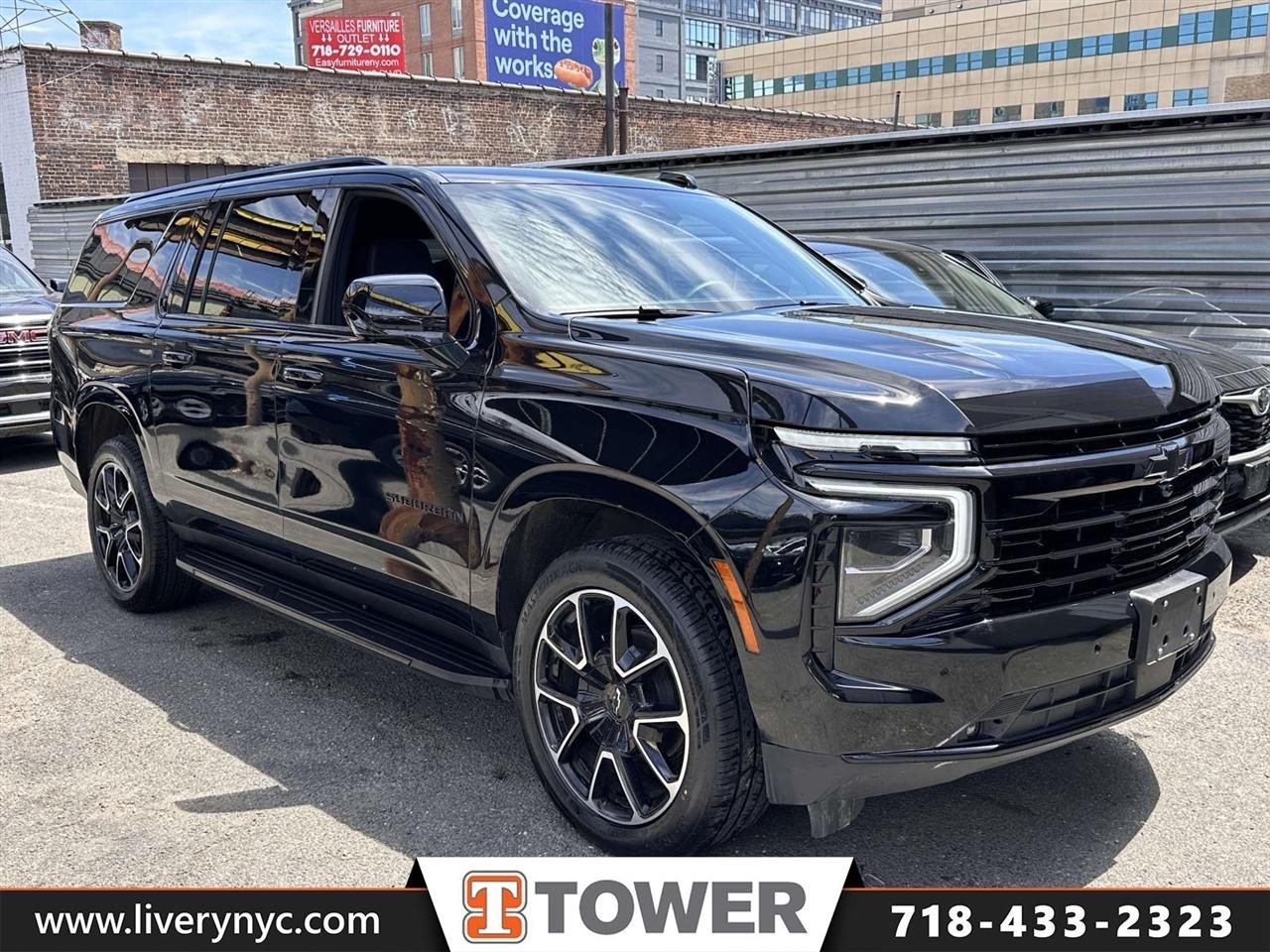 2025 Chevrolet Suburban 4WD 4dr RST