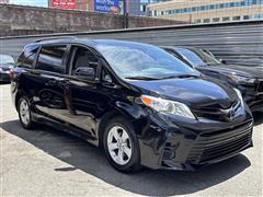 2020 Toyota Sienna 