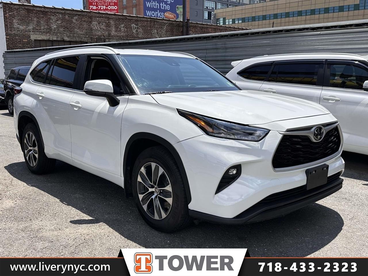 2023 Toyota Highlander XLE Nav AWD V6