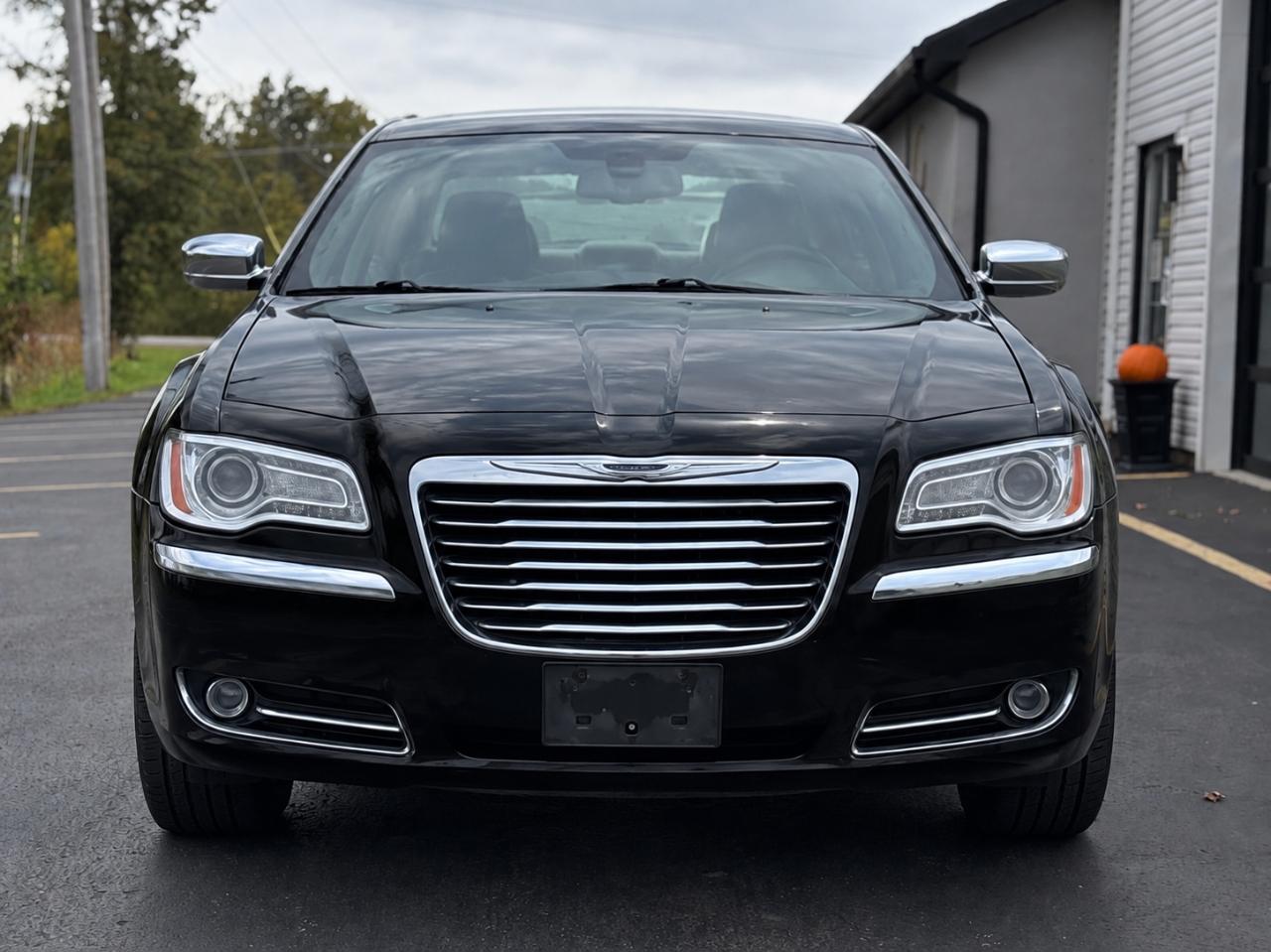 Chrysler 300 Limited RWD 2012