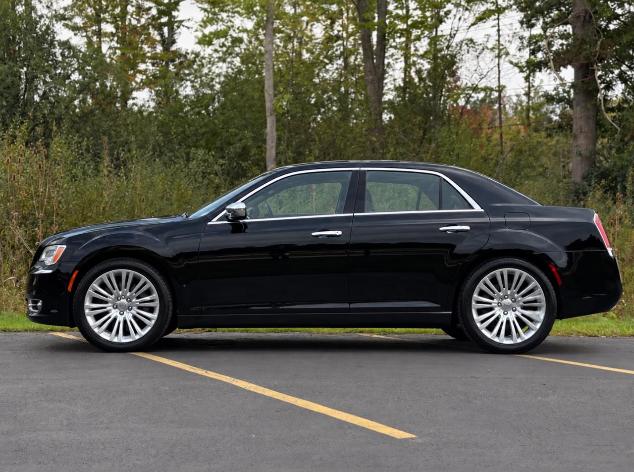 Chrysler 300 Limited RWD 2012
