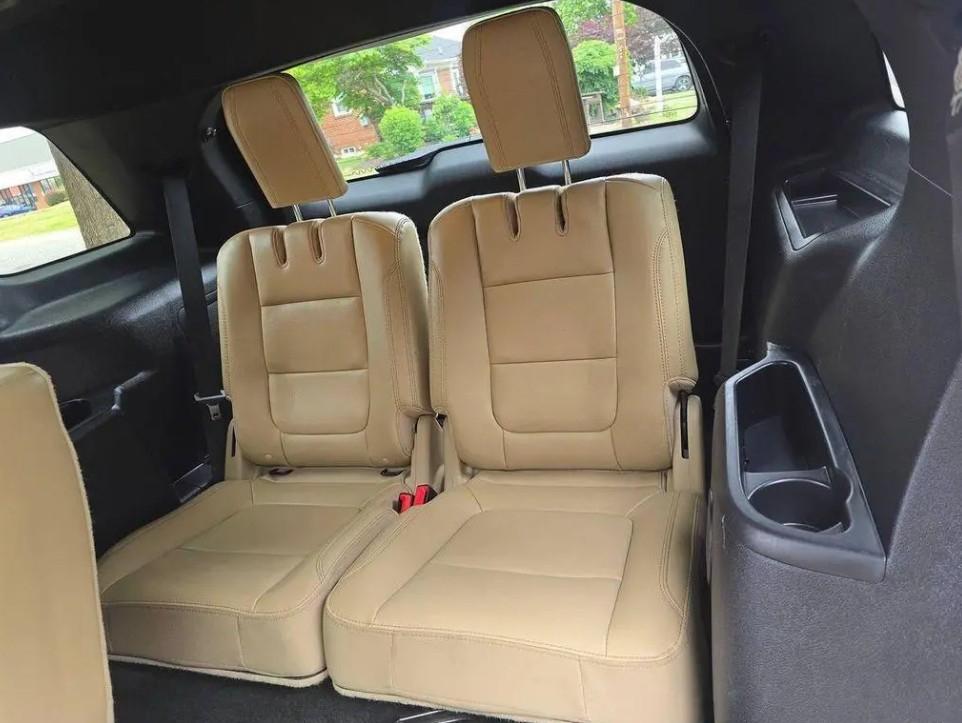Ford Explorer XLT 4WD 2016