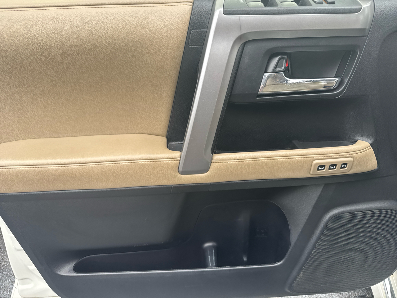 Toyota 4Runner SR5 2WD 2015 Toyota 4Runner SR5 2WD 2015