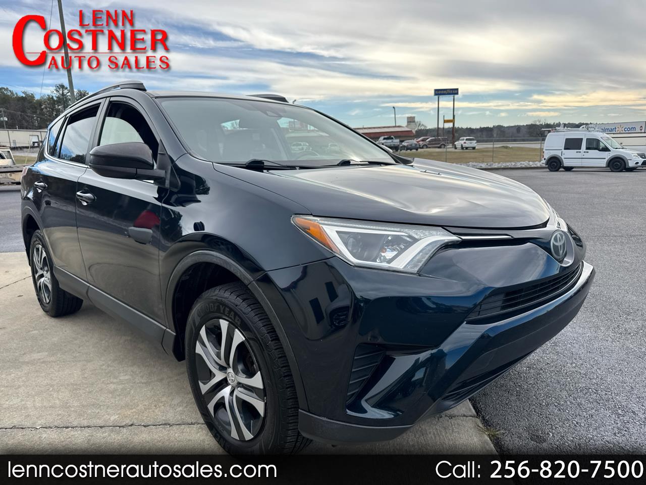 2017 Toyota RAV4 LE FWD