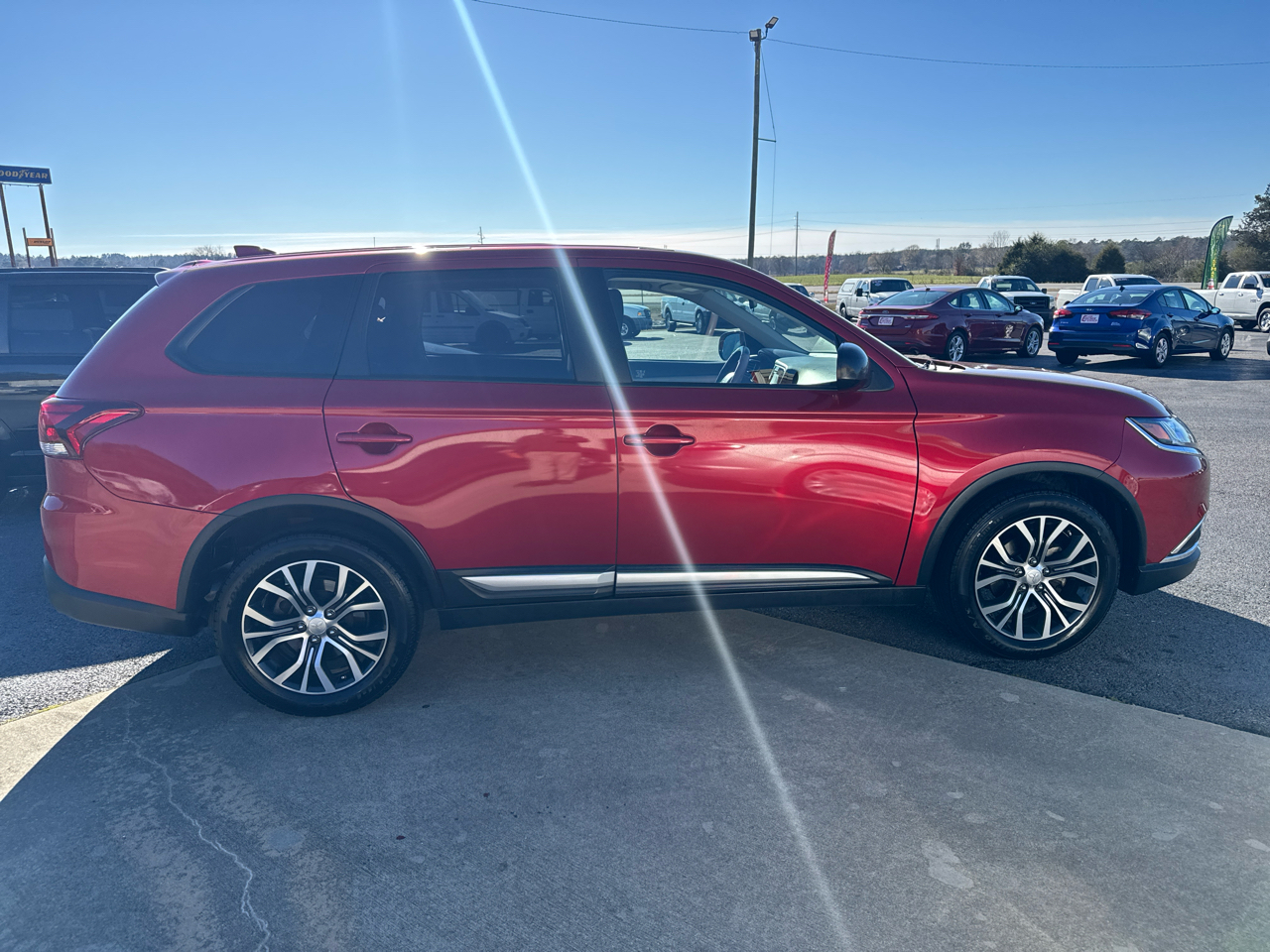 Mitsubishi Outlander ES 2WD 2017