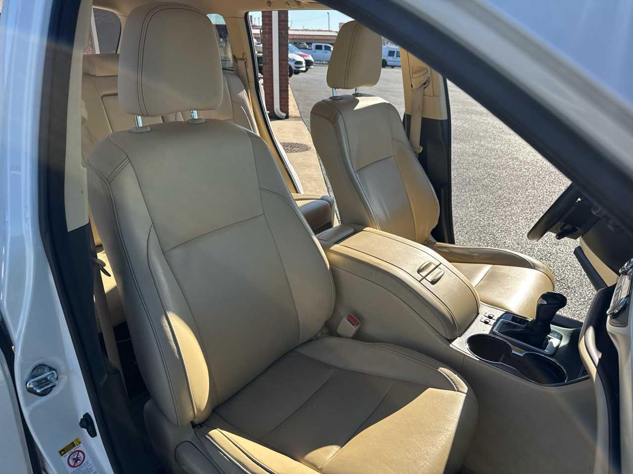 Toyota Highlander XLE FWD V6 2015