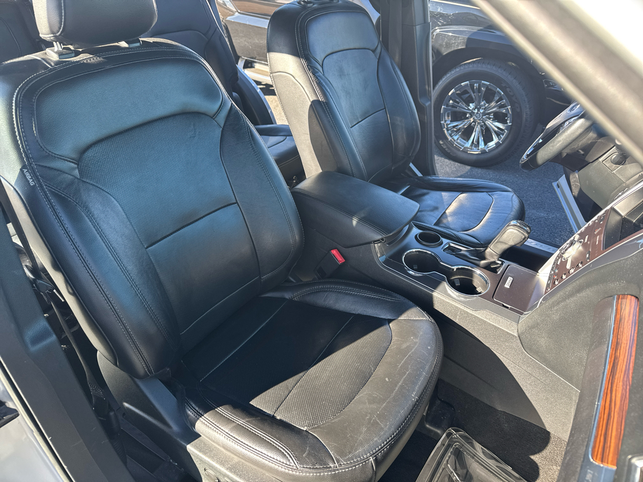 Ford Explorer Limited FWD 2019