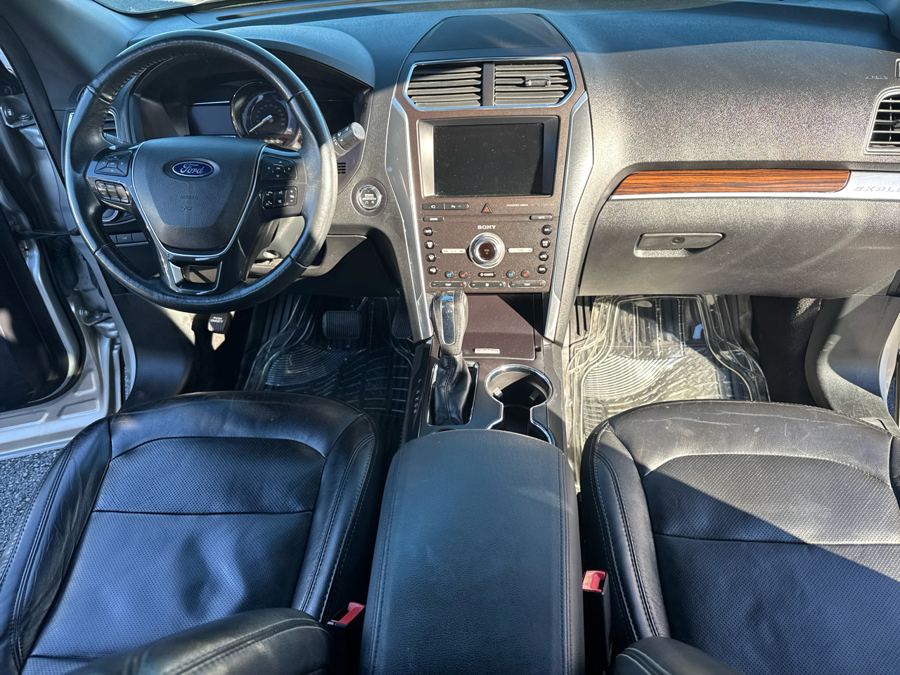 Ford Explorer Limited FWD 2019