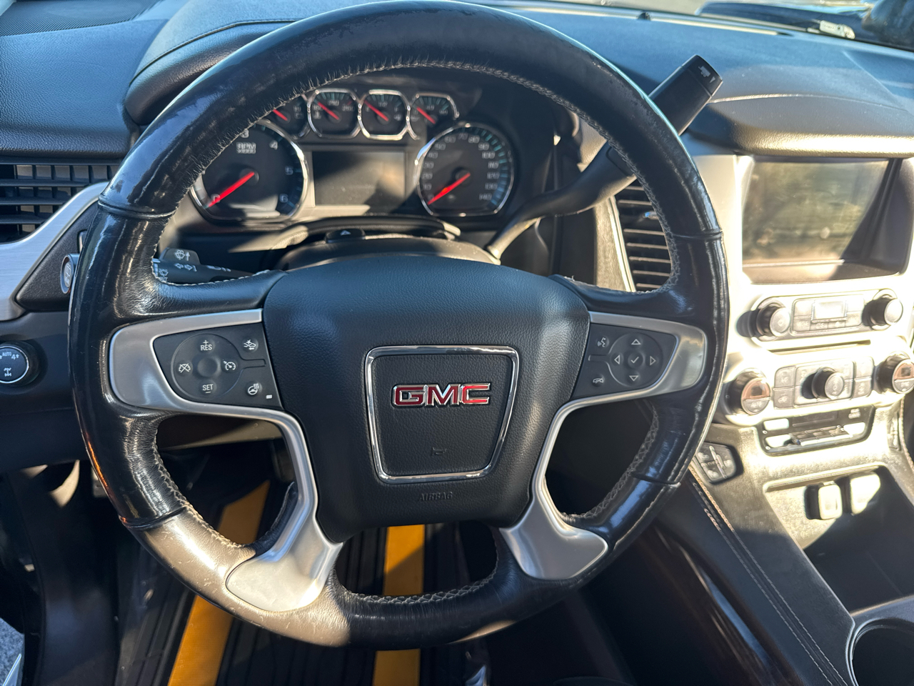 GMC Yukon XL SLT 4WD 2018