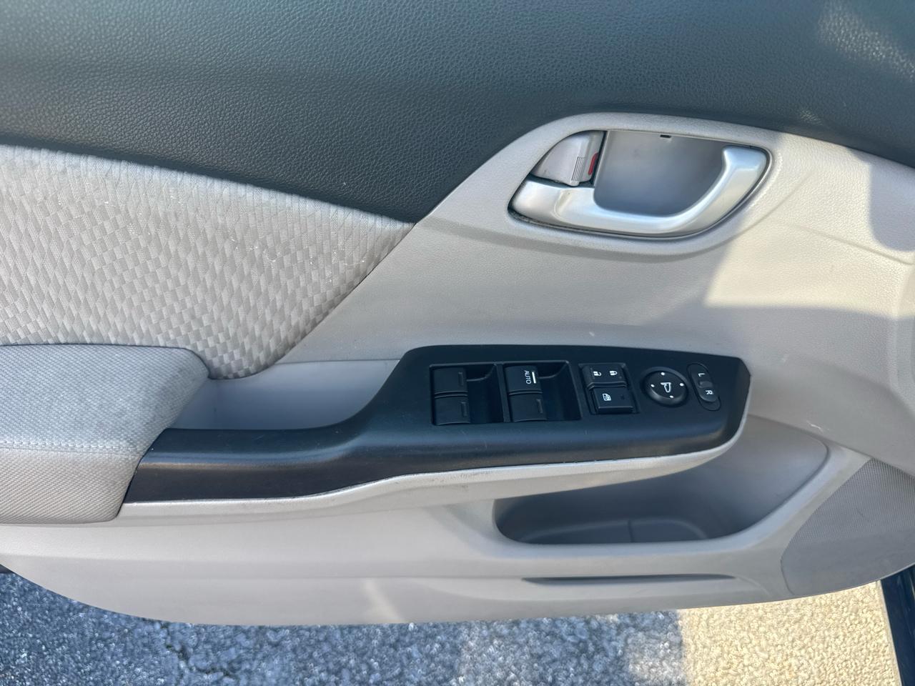 Honda Civic 4dr Sdn LX Auto 2015