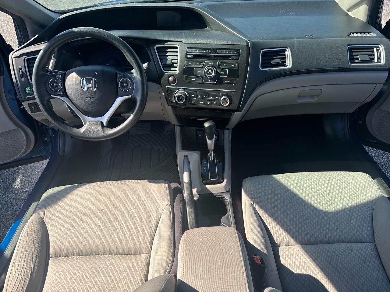 Honda Civic 4dr Sdn LX Auto 2015