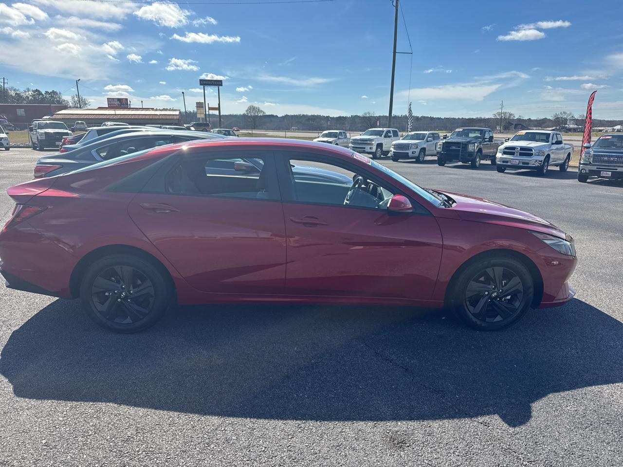 Hyundai Elantra SEL 2022