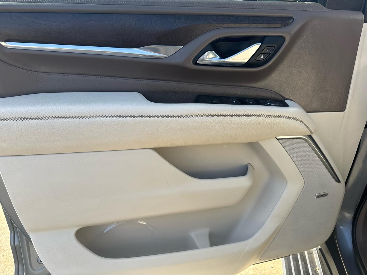 GMC Yukon Denali 4WD 2021