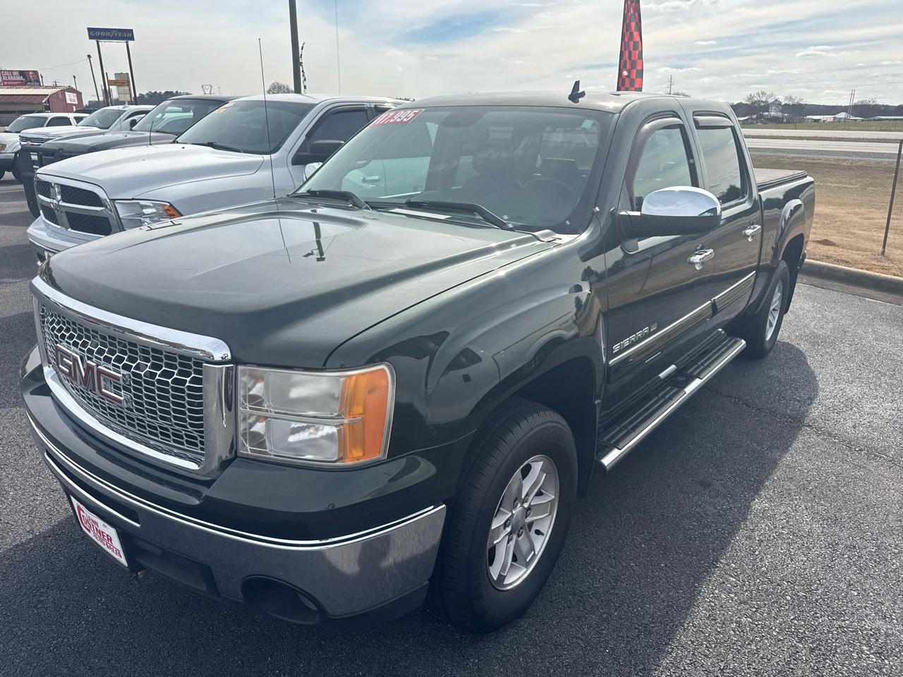 GMC Sierra 1500 2WD Crew Cab 147" SLE 2013